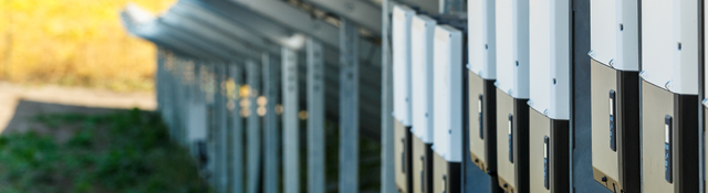 renewable-solar-energy-panel_2400x1600-32%20%281%29