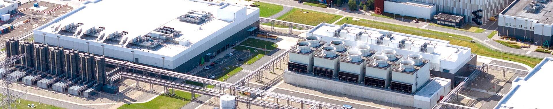 G-2230843149-full-width-hero-1920-380-Data-Centers-opt-1-enhanced